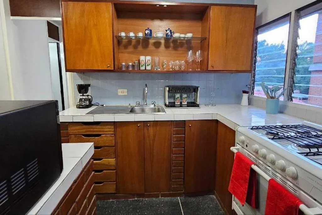 Ubicacion-Espacio&Comodidad Bello Apto En Altamira Caracas Apartament